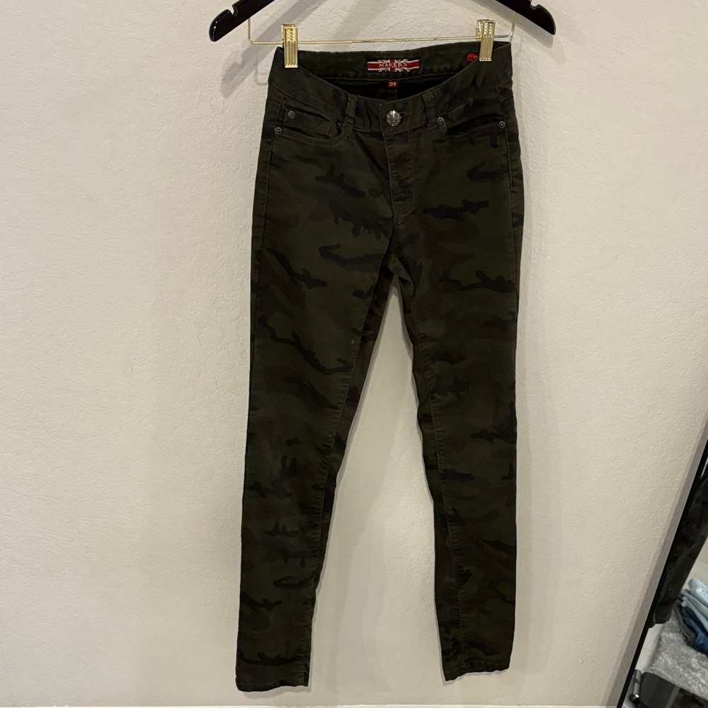 Makers of True Originals Olive Camouflage Skinny Pants